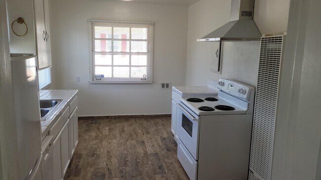 Building Photo - 4105 22nd St