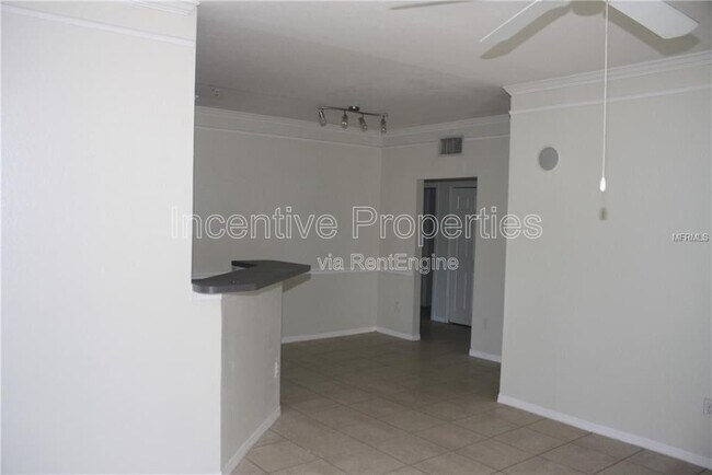 Building Photo - 3281 Soho St