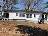 Building Photo - 6 Circle Dr