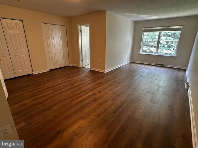 Building Photo - 1184 Fetterbush Cir