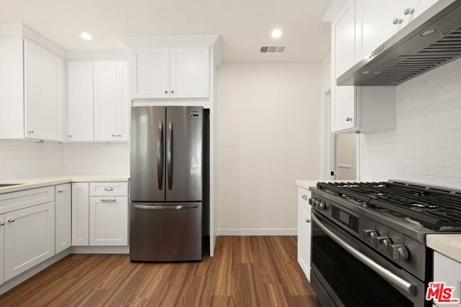 Building Photo - 1511 Selby Ave