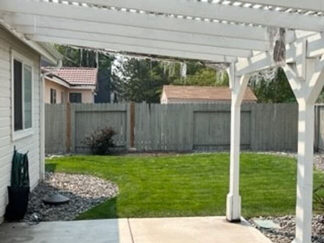 Building Photo - One level home in Double Diamond