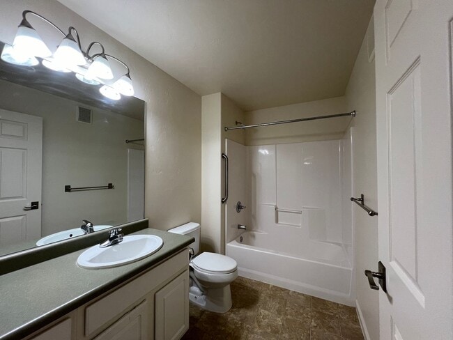 Building Photo - 3029 Coal Mine Ave