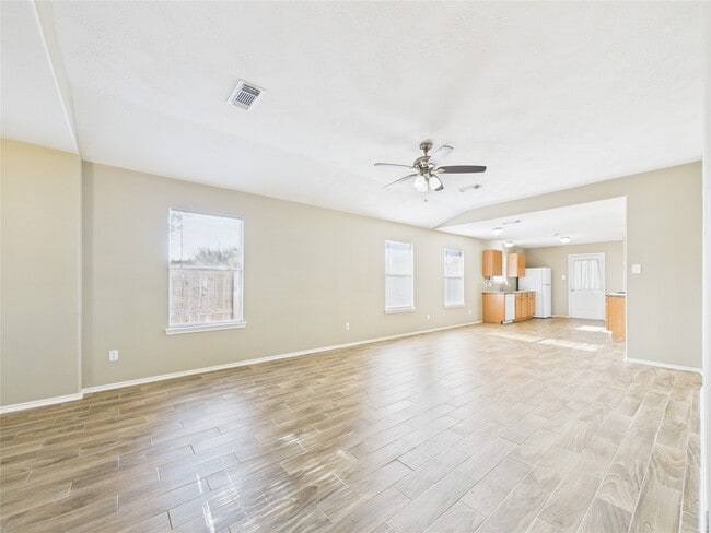 Building Photo - 3318 Field Manor Ln