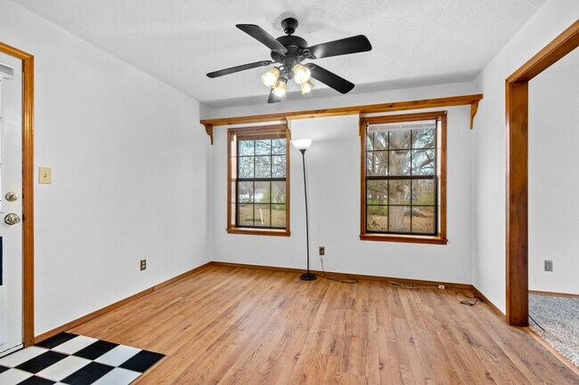 Building Photo - 12405 Bethel Blacktop Rd