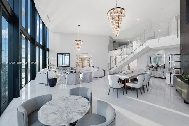 Building Photo - 18555 Collins Ave