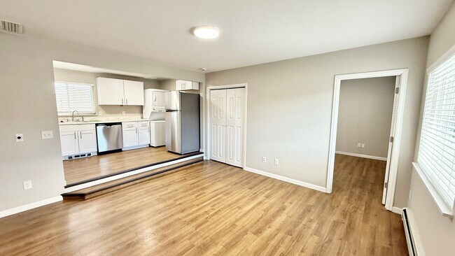 FullSizeRender (4) 4 - Table Mountain Townhomes