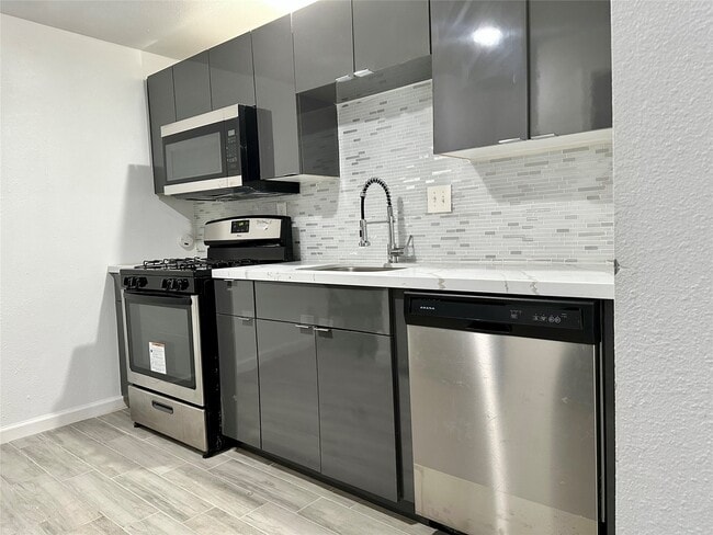 Building Photo - 4802 Elser St