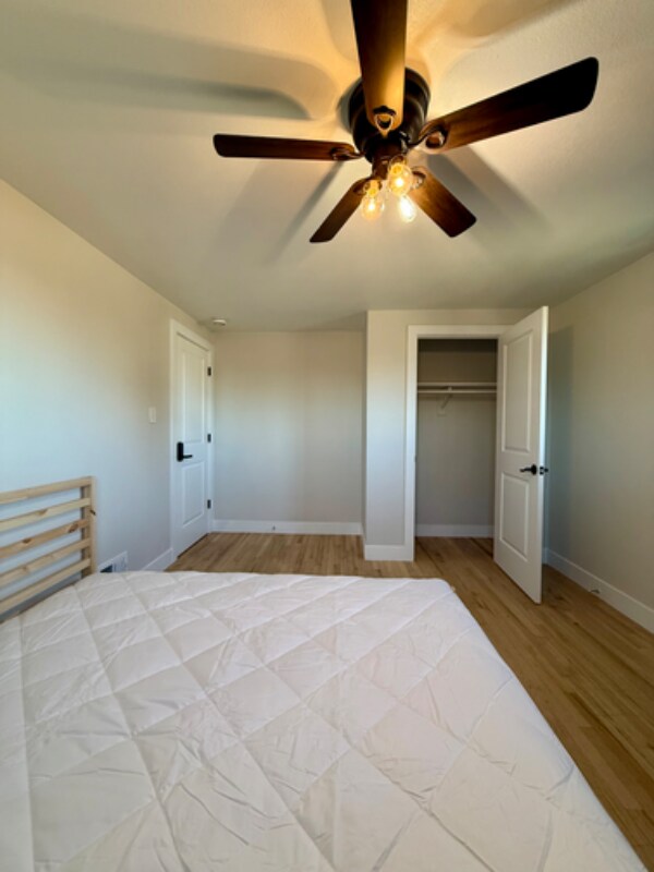 Building Photo - 9989 Dodge Dr