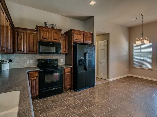 Building Photo - Gorgeous Home in Piedmont School District!!!