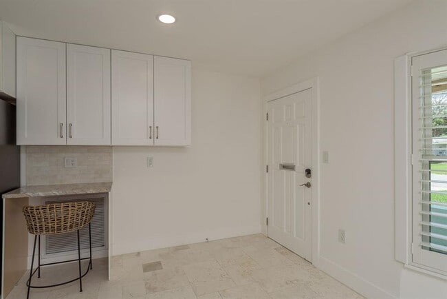 Building Photo - 4845 Shell Stream Blvd