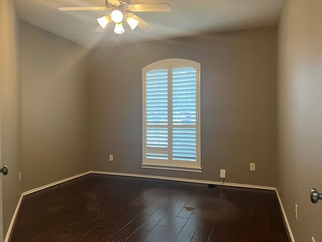 Building Photo - 23127 Enchanted Cactus Dr