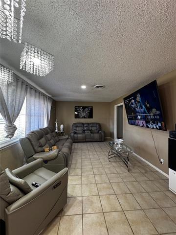 Building Photo - 1104 Delmar St