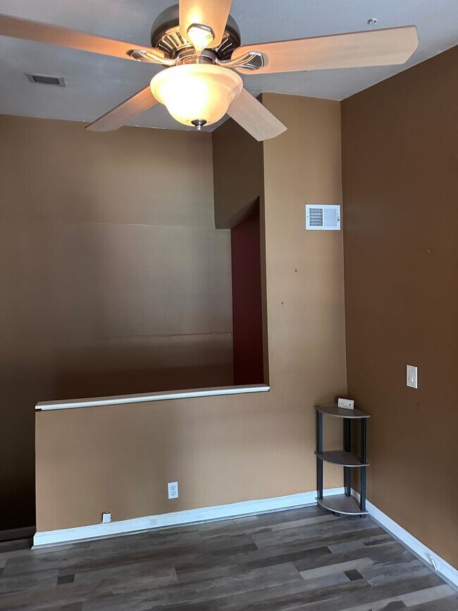 Building Photo - 12572 Fieldstone Ln