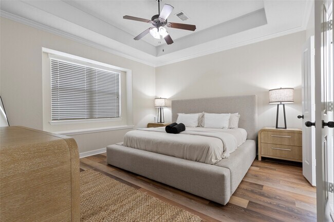 Building Photo - 711 Audra Ln