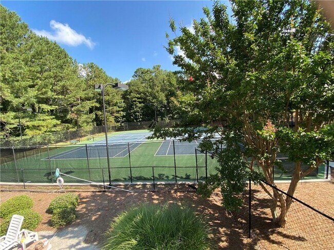 Building Photo - 2155 Southbrook Ridge NW