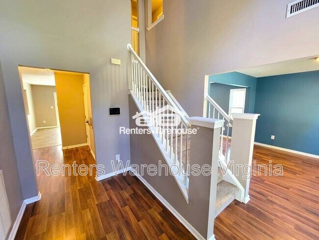 Building Photo - 2135 Sunset Maple Ln