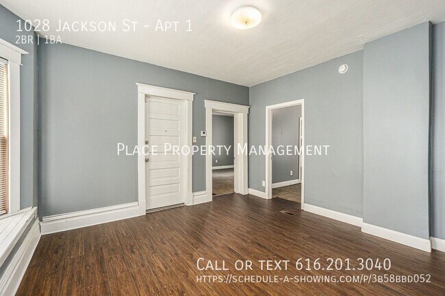 Building Photo - 1028 Jackson St #1 - 2 bedroom 1 bathroom ...
