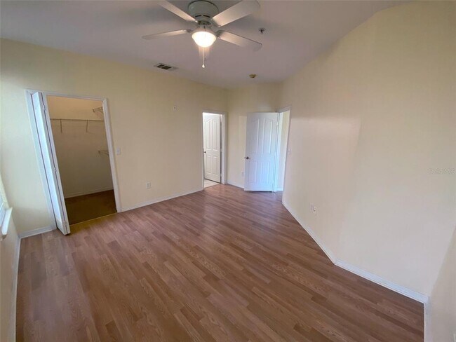 Building Photo - 8915 Legacy Ct