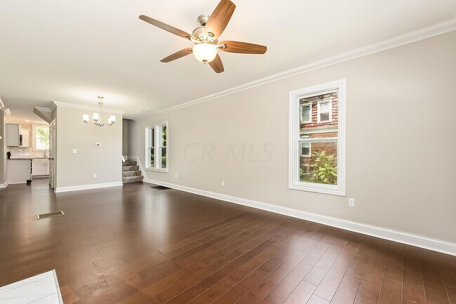 Building Photo - 917 Lockbourne Rd