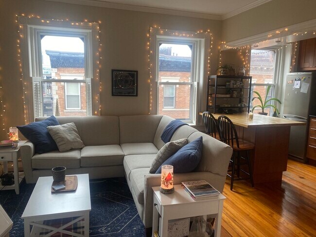 Building Photo - 50 Revere St