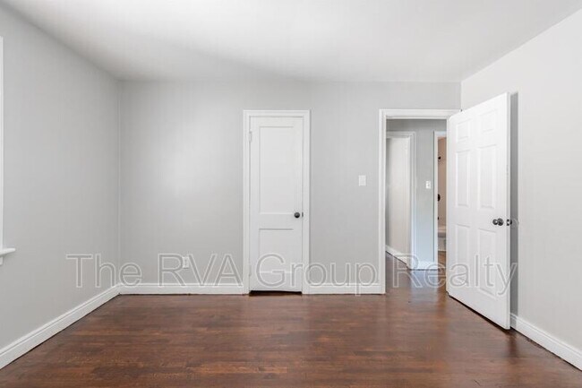 Building Photo - 1407 N 32nd St