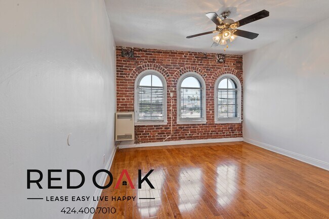 Building Photo - 1616 Normandie Ave