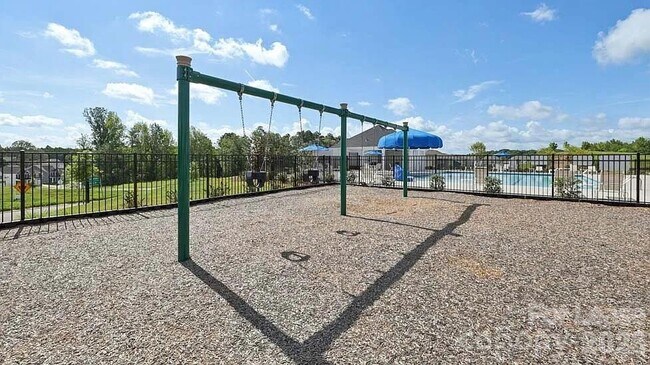 Building Photo - 2869 Atwater Pond Cir