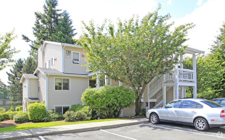 Primary Photo - Juniper Ridge Apartments