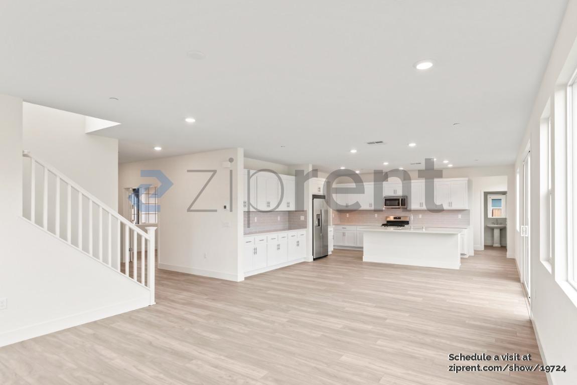 Building Photo - 5418 Paularo Wy