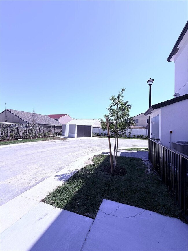 Building Photo - 12426 SW 248th St