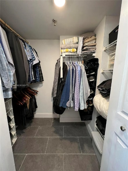 Building Photo - 555 NE 15th St