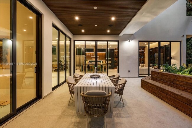 Building Photo - 2805 Freeman St