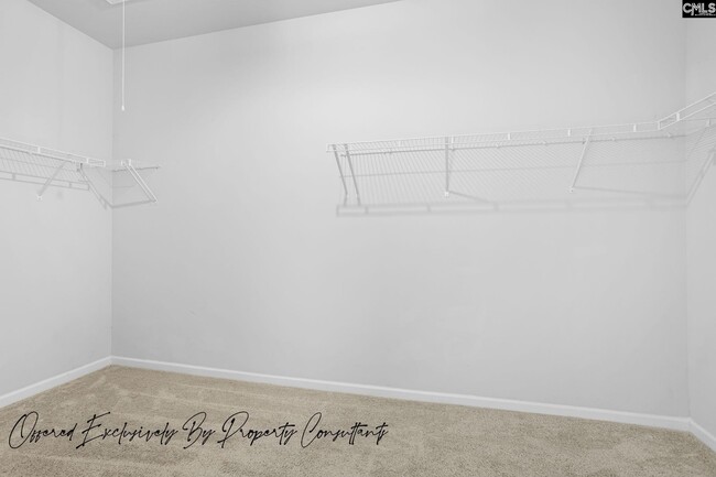 Building Photo - 548 Rimer Pond Rd