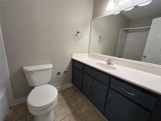 Building Photo - 5710 5th St