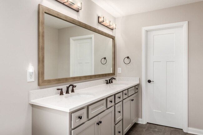 Building Photo - 3387 Logsdon Lp