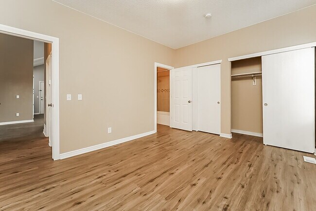 Building Photo - 4494 Genoa St