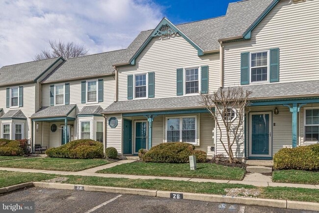 Building Photo - 26 Knoll Dr