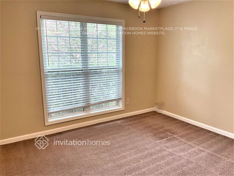 Building Photo - 4279 Duncan Ives Dr