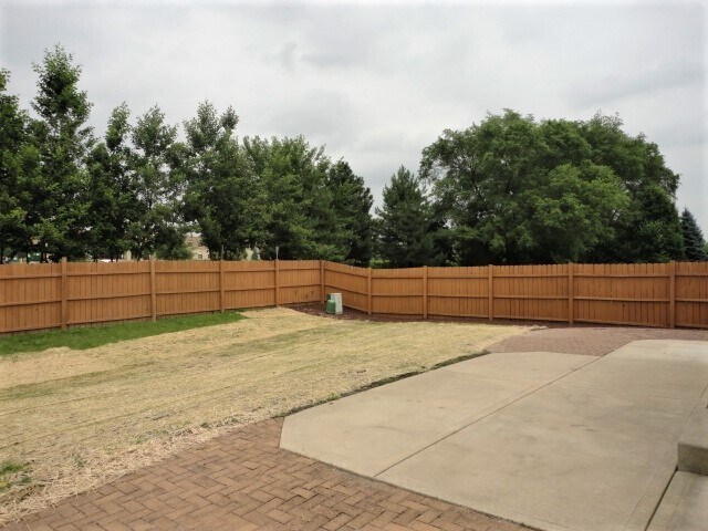 Building Photo - 558 Alcott Ln