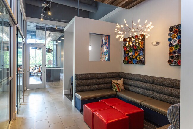 Building Photo - 2608 Erwin Rd