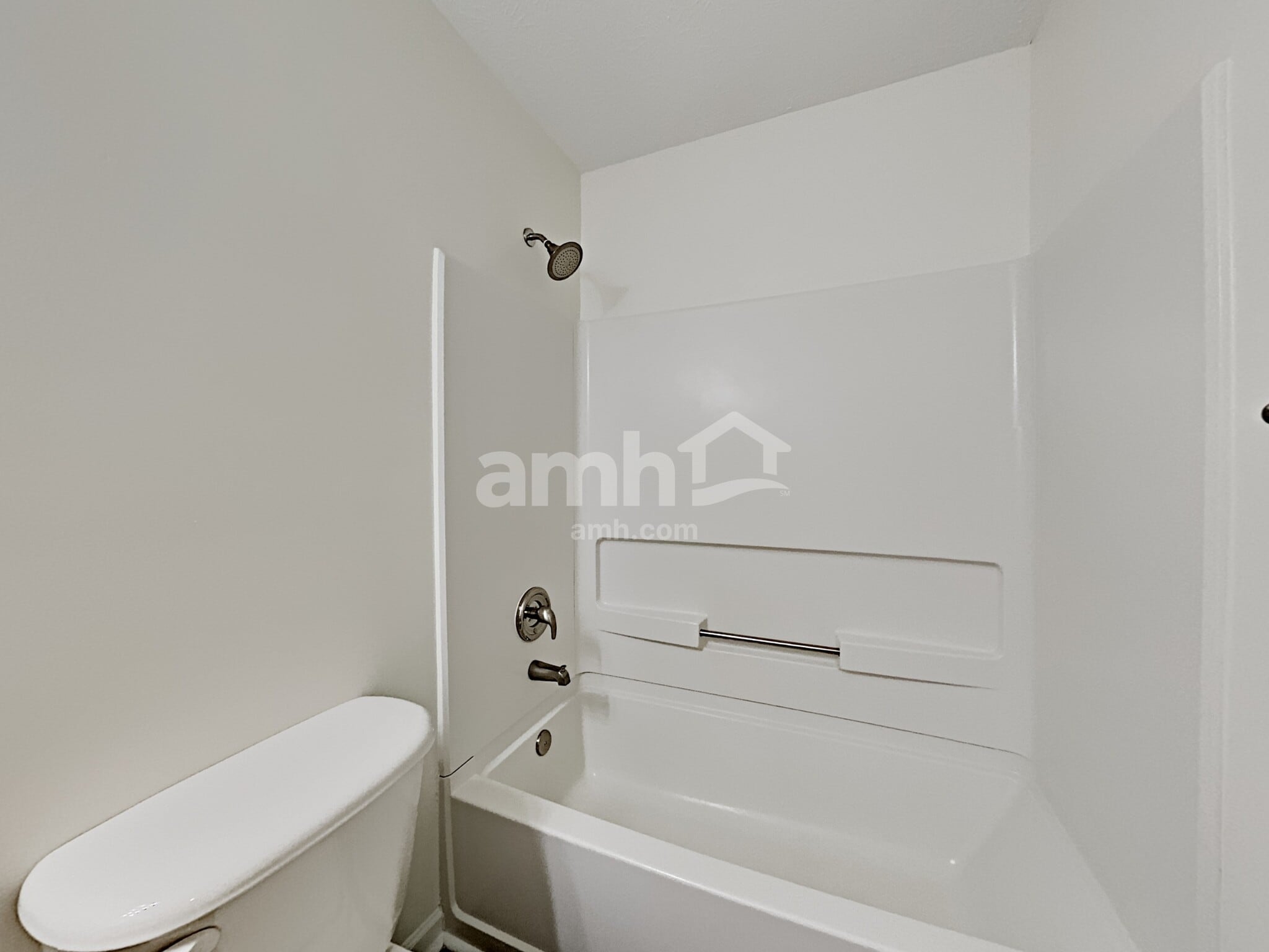 Building Photo - 2123 Yarbrough Way