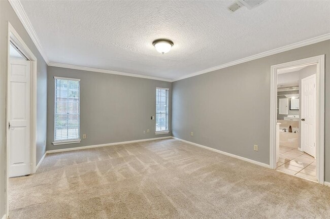 Building Photo - 16019 Stratton Park Dr