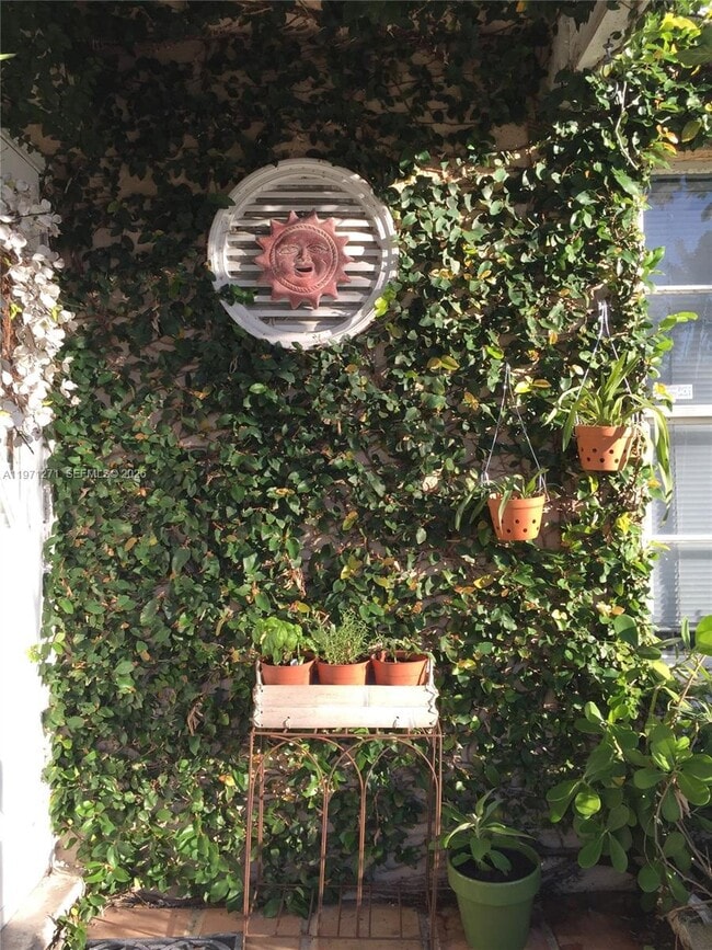 Building Photo - 9917 SW 221st Terrace