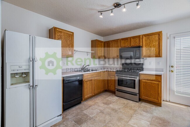 Building Photo - 10532 Ramah Dr NW