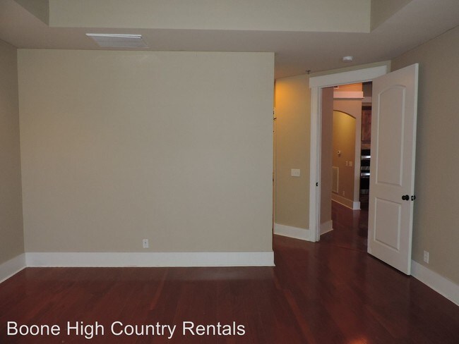 Building Photo - 3 br, 2 bath House - 148 Hwy 105 Ext Unit 203