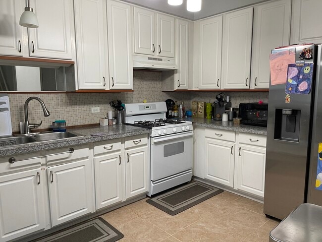 Building Photo - 2854 Gypsum Cir