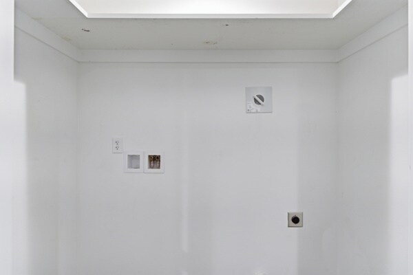 Building Photo - 34 Pine St