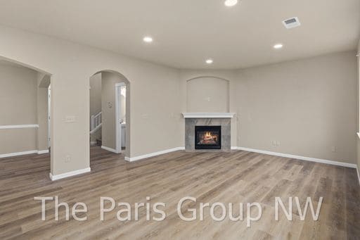Building Photo - Gorgeous Updated 2012 Covington 4BR – New Paint, Floors, Cabinets, Quartz Counters +++