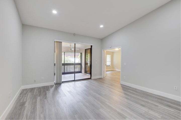 Building Photo - 9268 Sable Ridge Cir